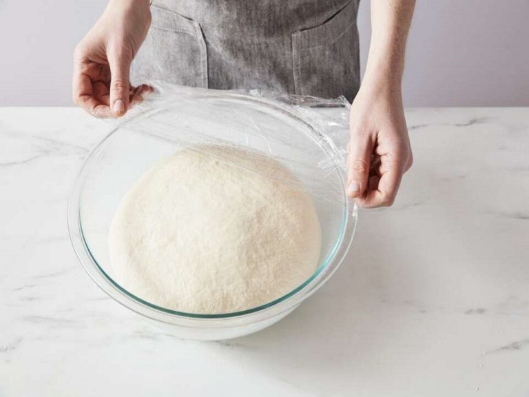 Read more about the article “Can I refrigerate my bread dough and bake it later?”